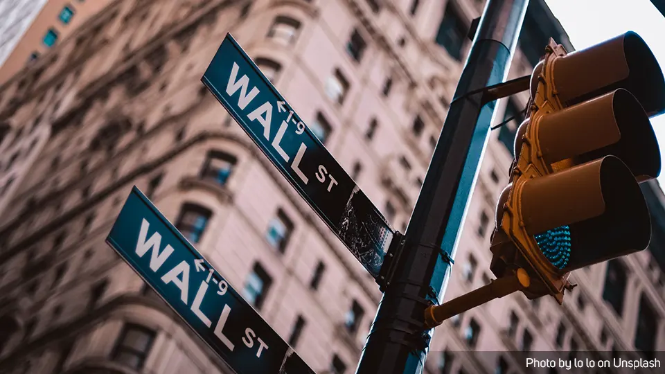 Sebuah Pelajaran Bisnis Dari Wall Street